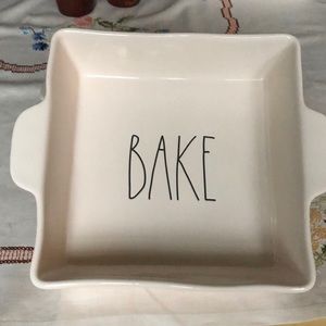 NWT Rae Dunn “BAKE” Square Baker